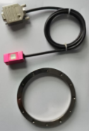 绝对角位移编码器